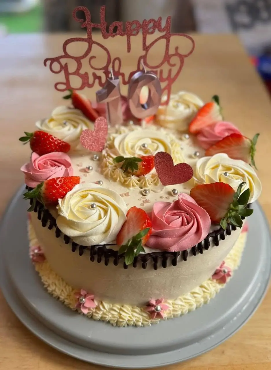 Tenth birthday roses